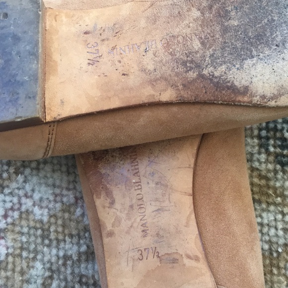 Manolo Blahnik Tan Suede Flats 37.5 - Picture 7 of 7